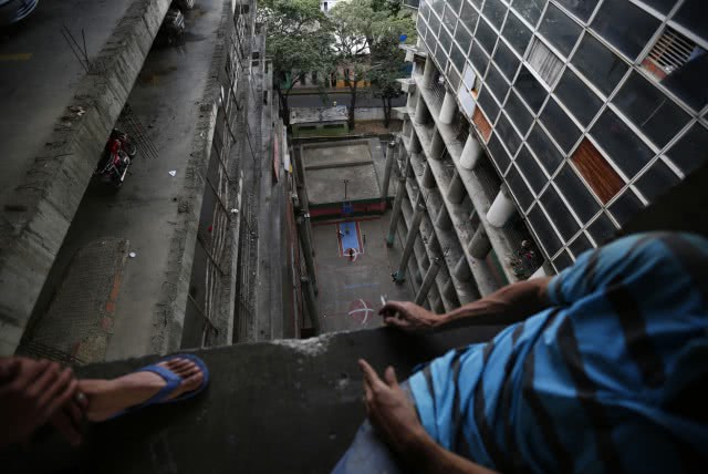 657881_slum5