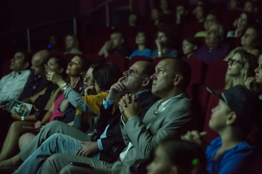 679907__74A7154