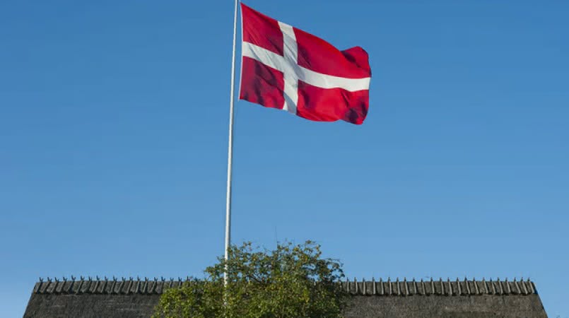 danish_flag-805x450