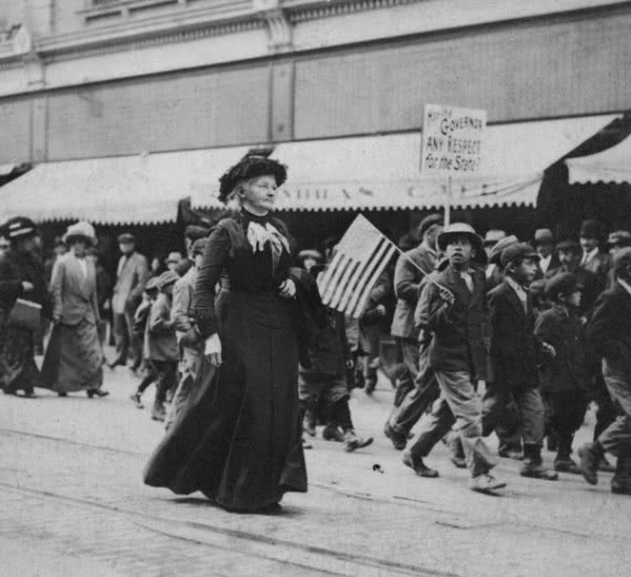 mother_jones_march1387263057