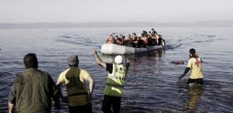 Le Monde: ως πότε η Frontex θα καλύπτει τα εγκλήματα στην Ελλάδα;