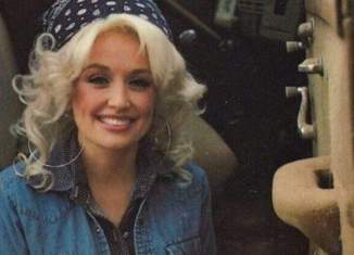 Dolly Parton: Μια ηρωίδα της εργατικής τάξης